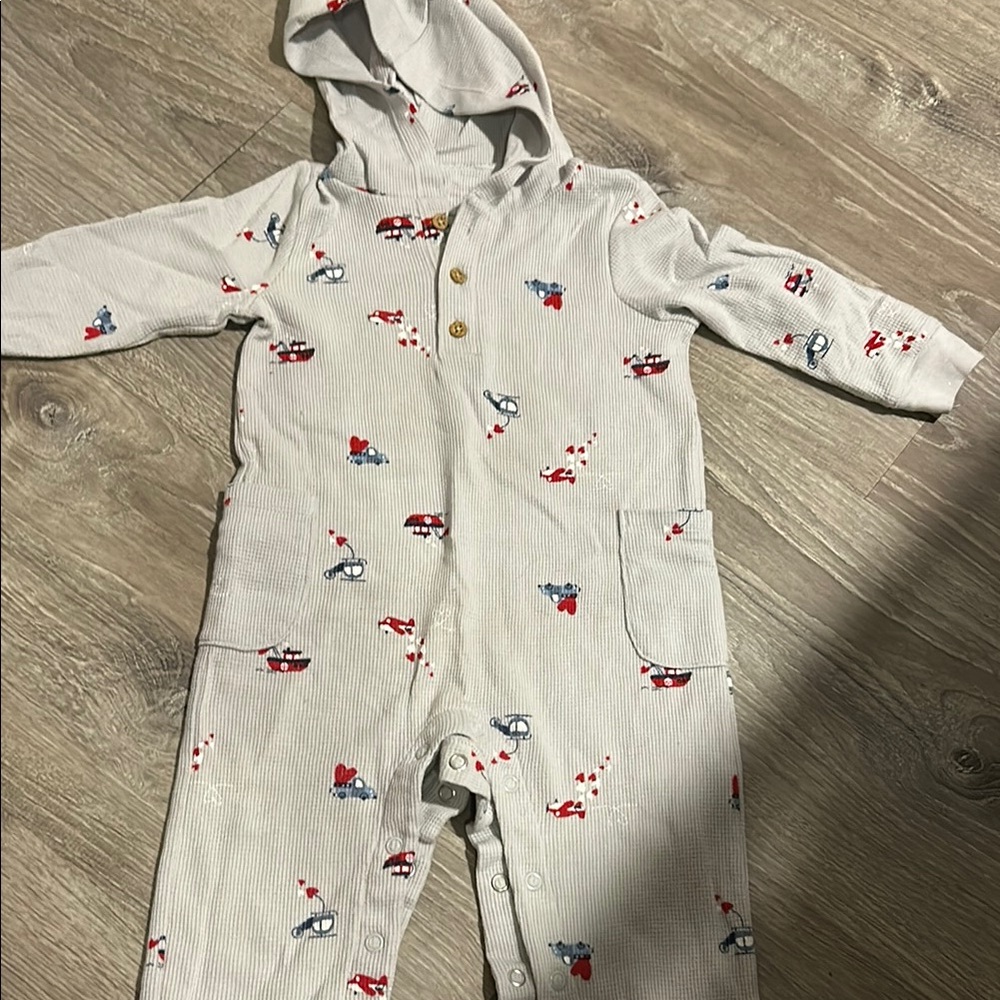 Adorable Hooded Baby Onesie with Car Print